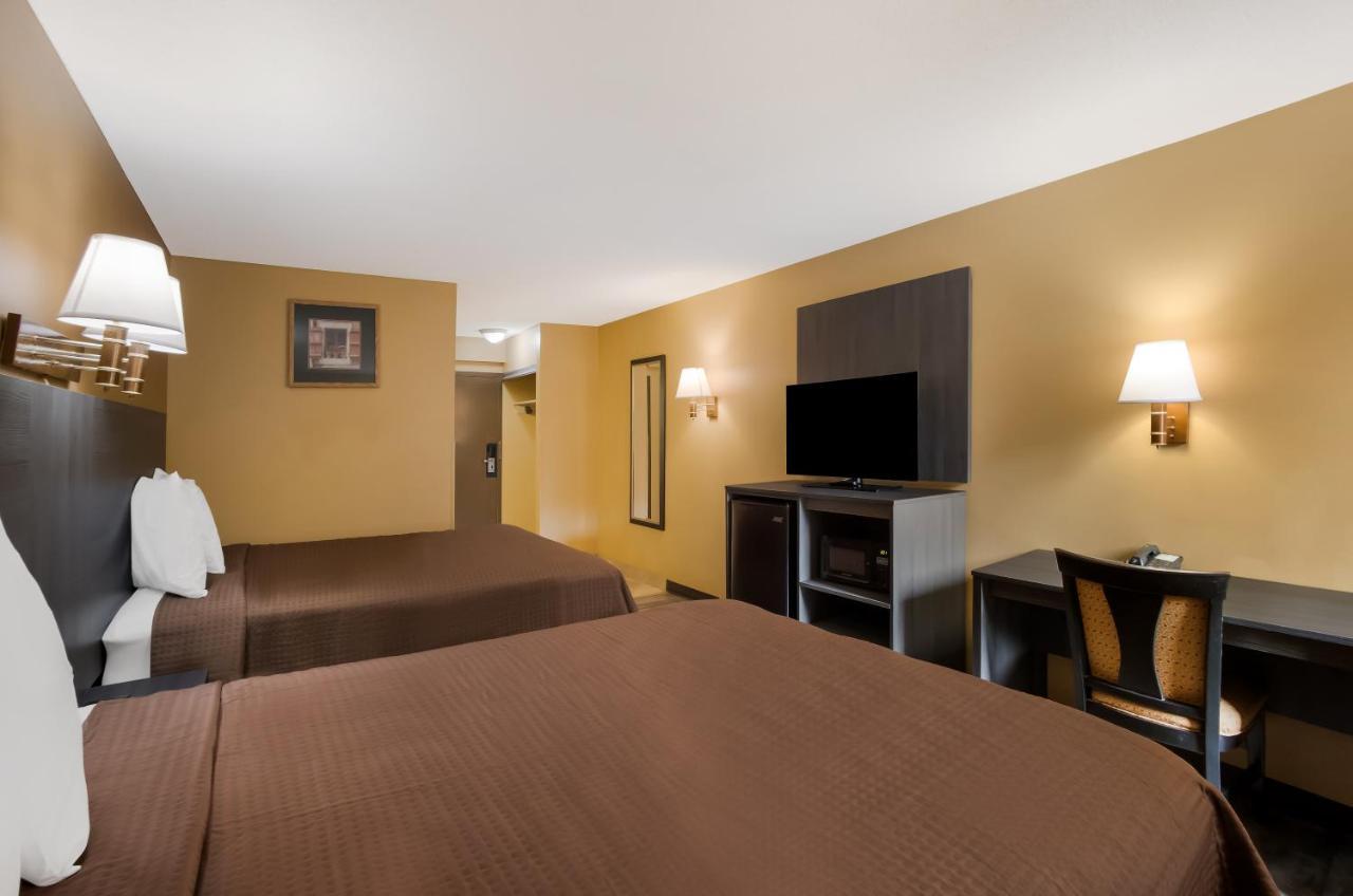 Econo Lodge Allentown Exterior photo